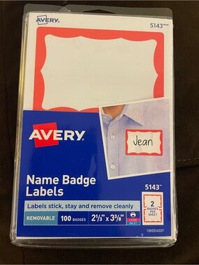 Avery Red and White Name Badge Labels - Pack of 100 Removable